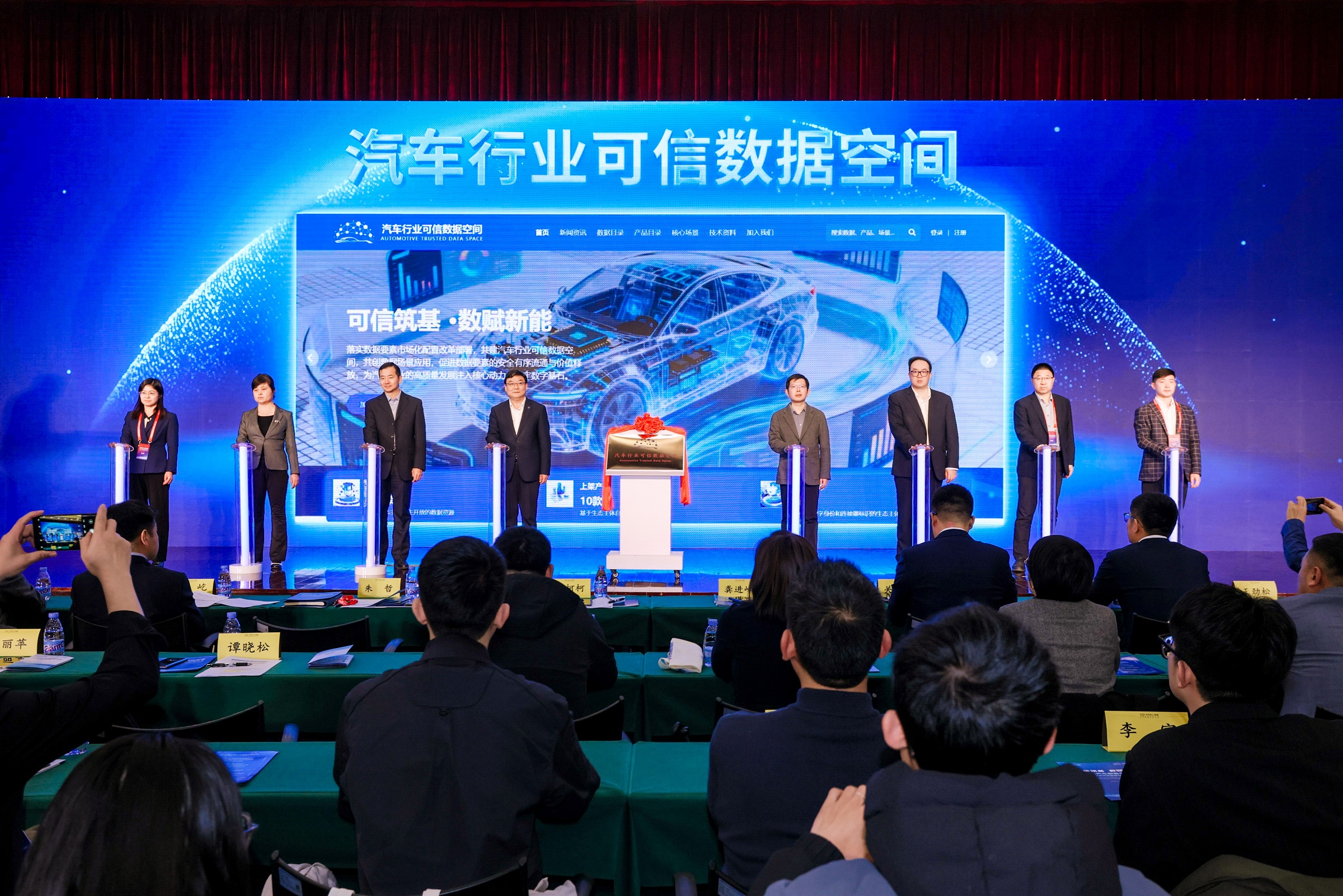 1015113658117685248.jpg 1015113658117685248.jpg