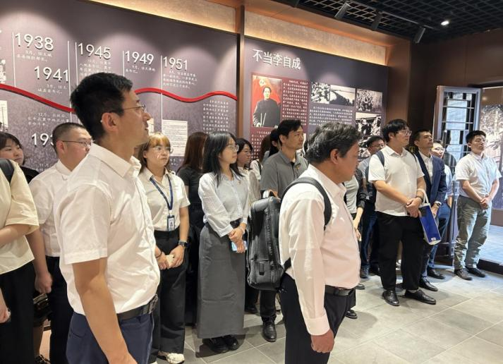 1025169346680336384.png 1025169346680336384.png